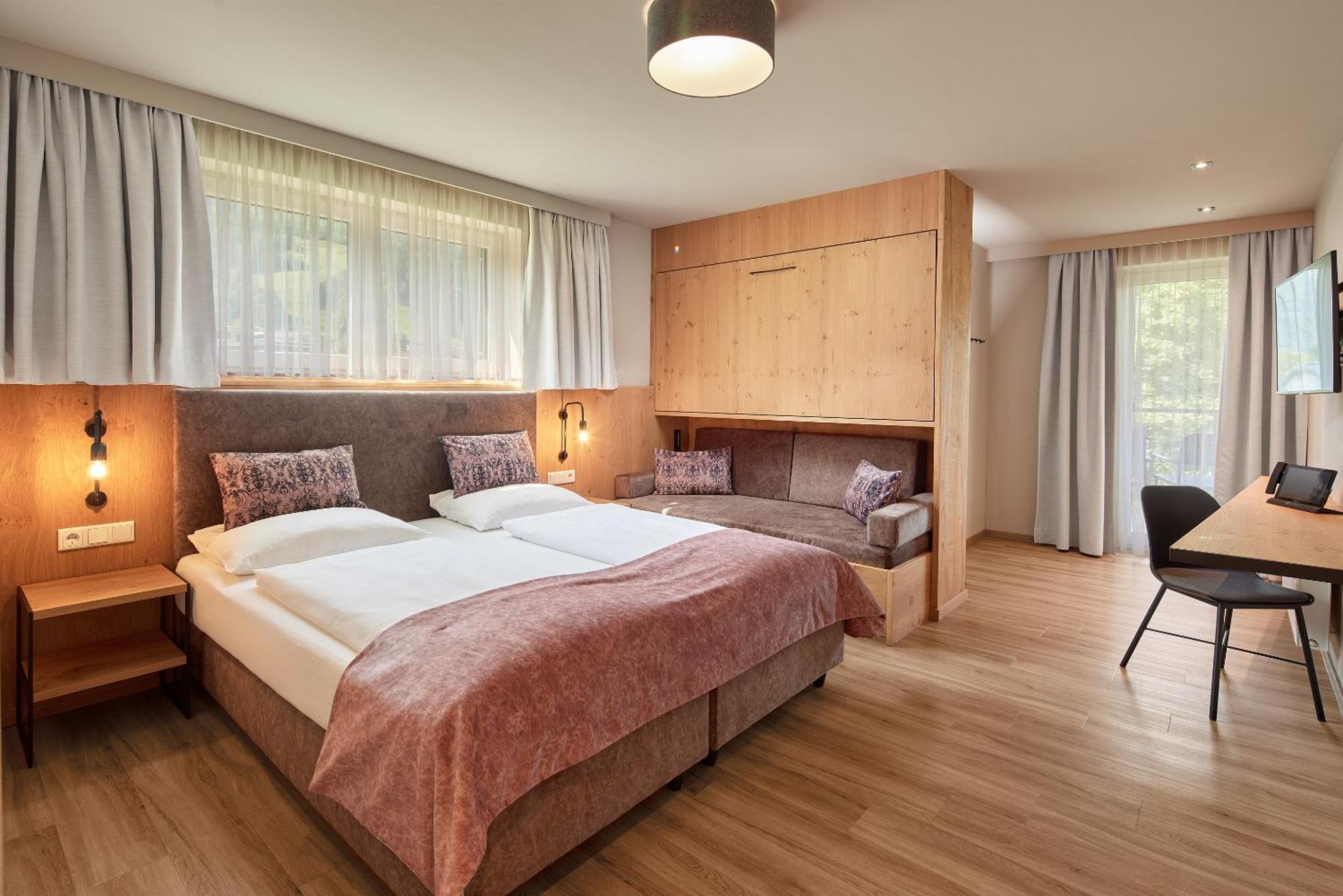Hotel Sonnblick Kaprun, Salzburg - Including Summer Card Екстер'єр фото